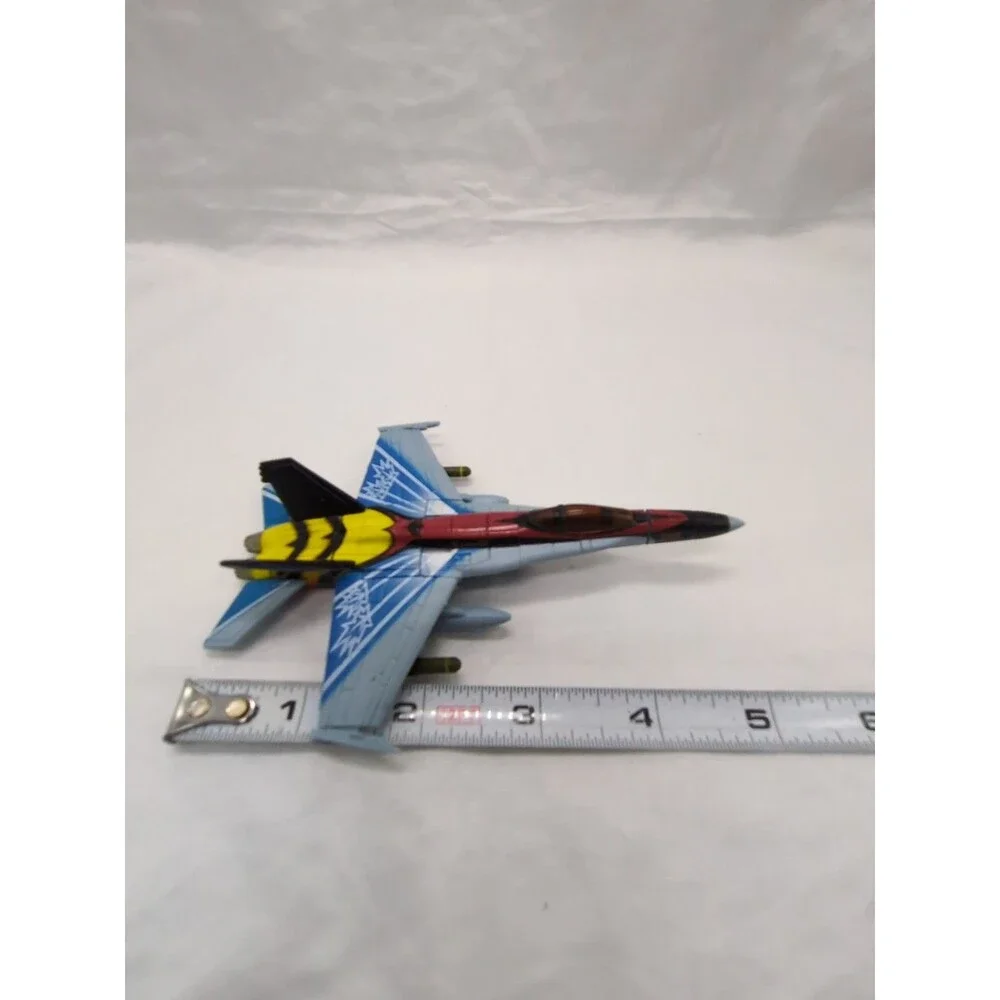4D Master Canada 720 Fighter Jet Plane Model 5
